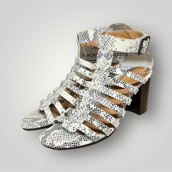 🌻NEW w/box Vionic Sami Black & White Snakeskin Leather Ankle Heels Size 9.5 - Picture 4 of 12